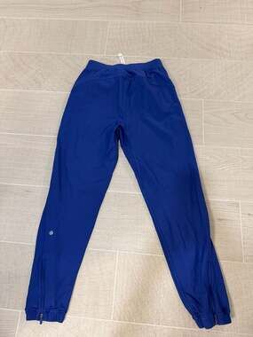 Lululemon Adapted State High-Rise Fleece Jogger in Psychic Blue Size 6